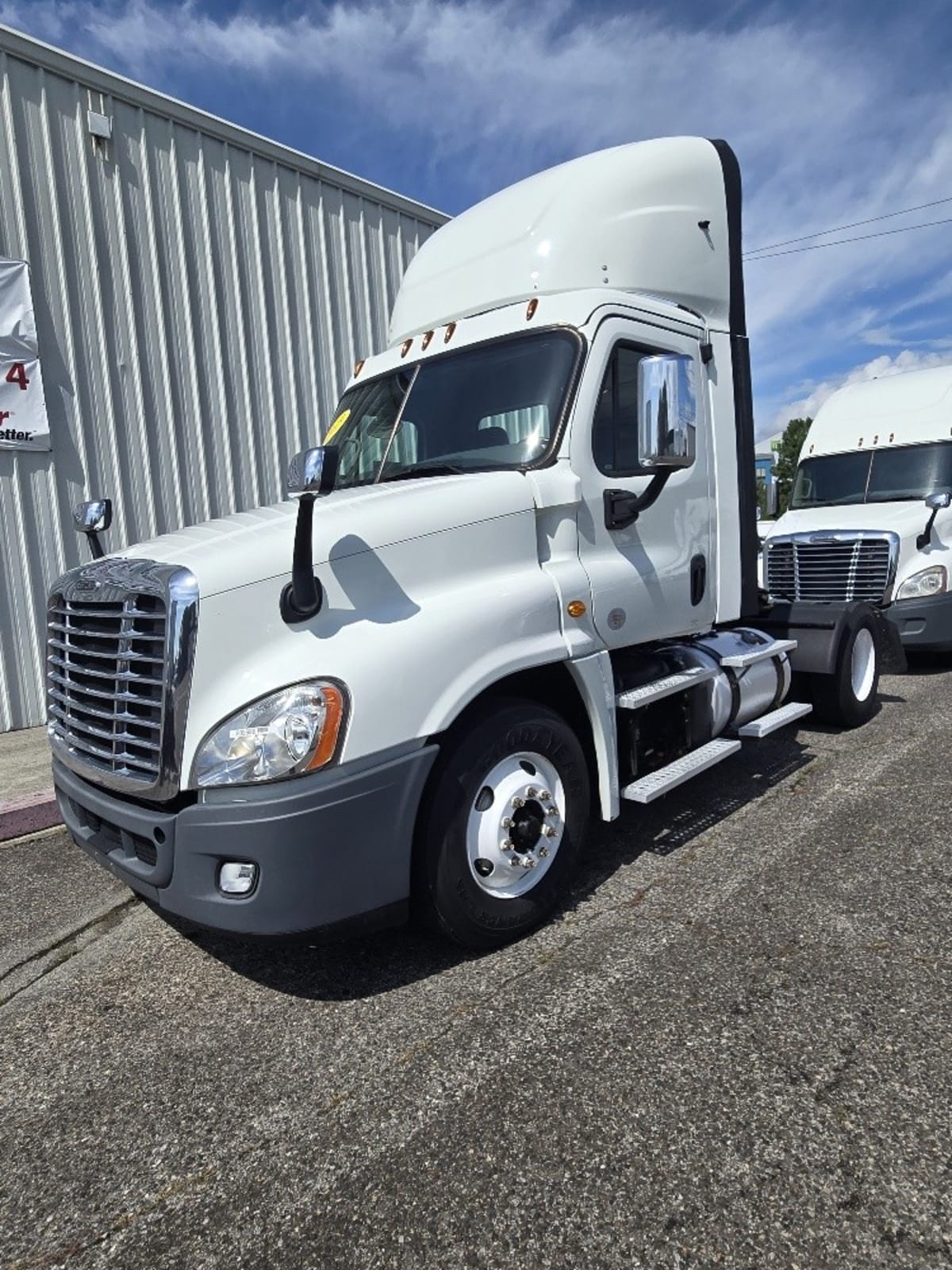 2019 Freightliner/Mercedes CASCADIA 125 809596