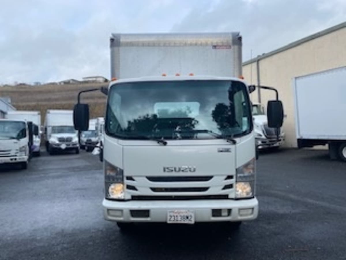 2018 Isuzu NPR 809696