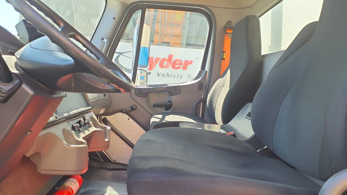 2019 Freightliner/Mercedes M2 106 809785