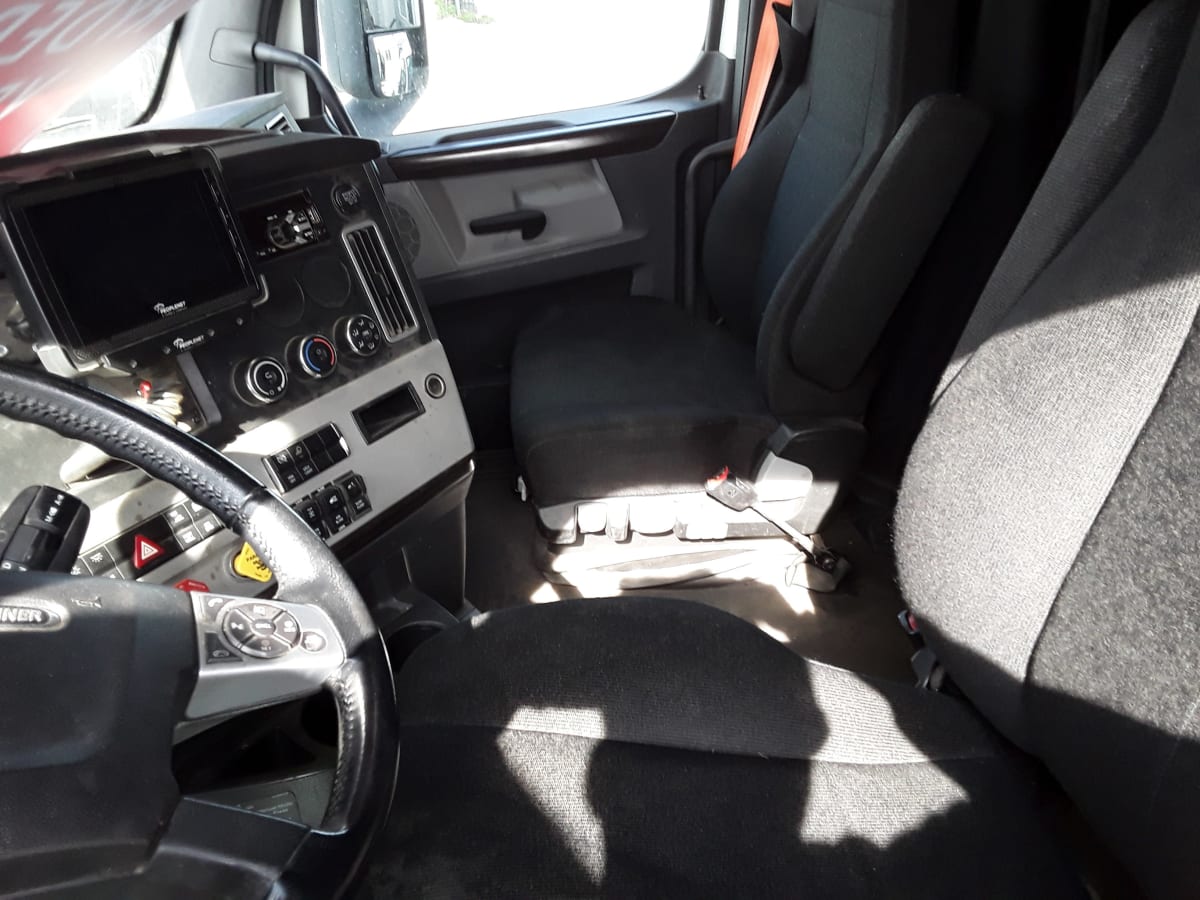 2019 Freightliner/Mercedes NEW CASCADIA PX12664 809812