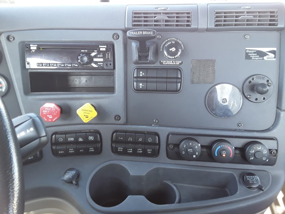 2019 Freightliner/Mercedes CASCADIA 125 809933