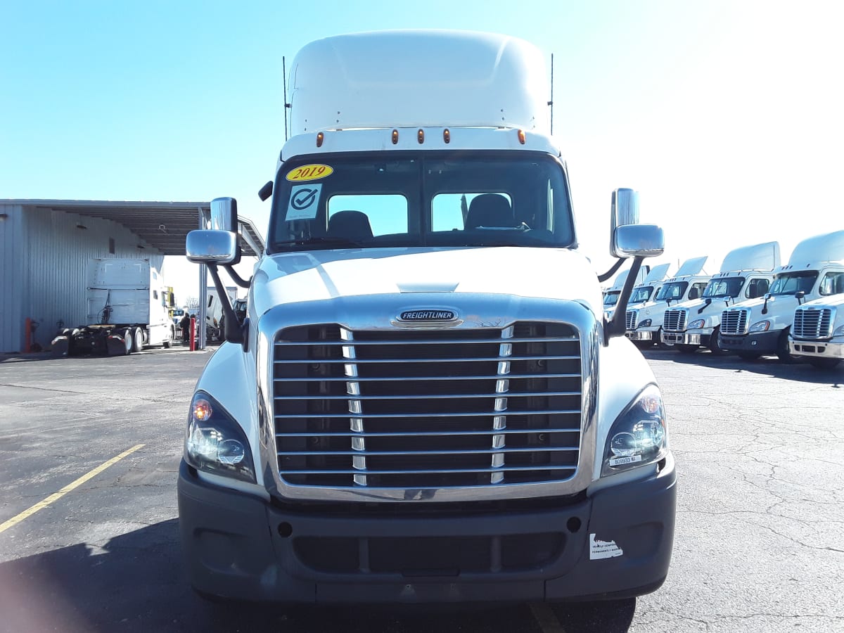 2019 Freightliner/Mercedes CASCADIA 125 809933