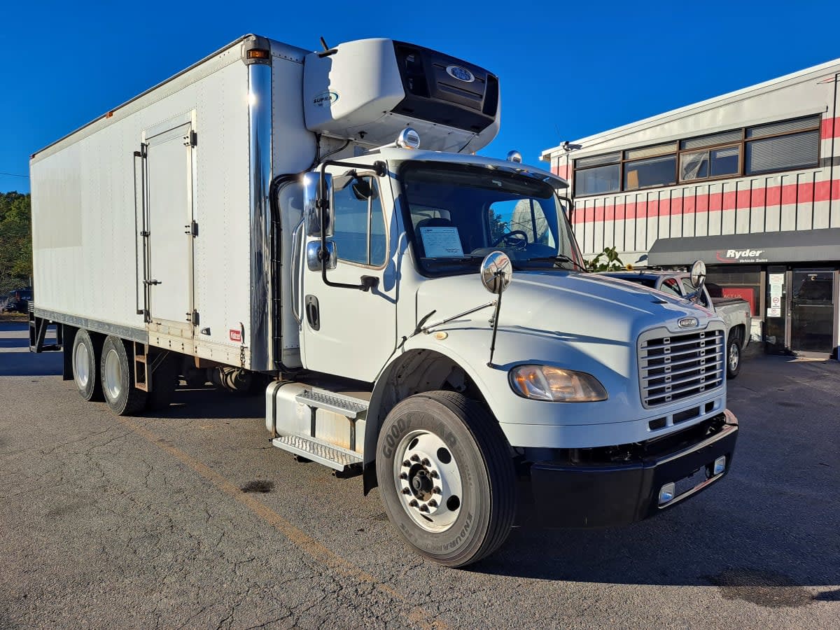 2019 Freightliner M2 106 in Salisbury, MA — photo 3