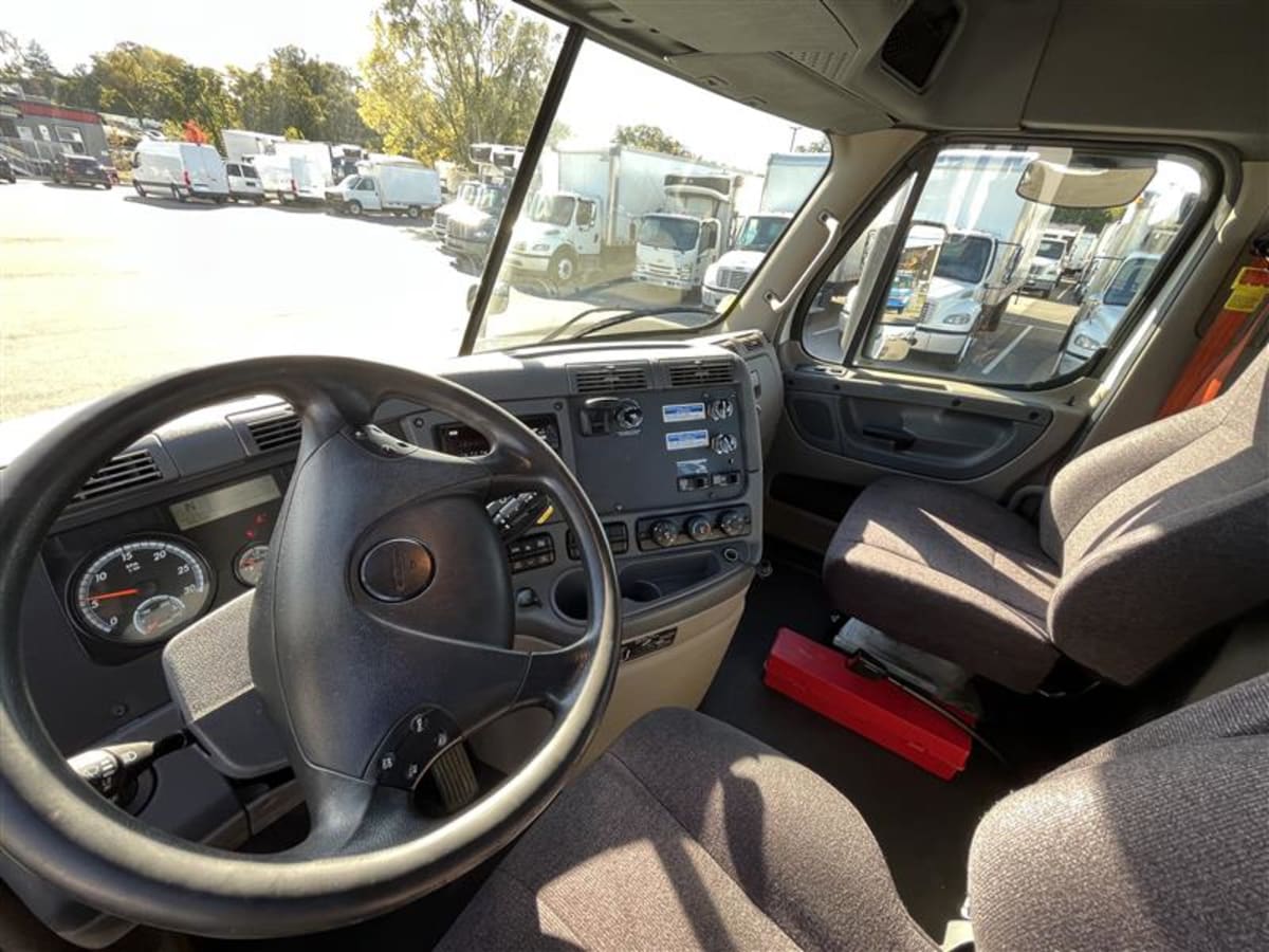 2019 Freightliner/Mercedes CASCADIA 125 809997