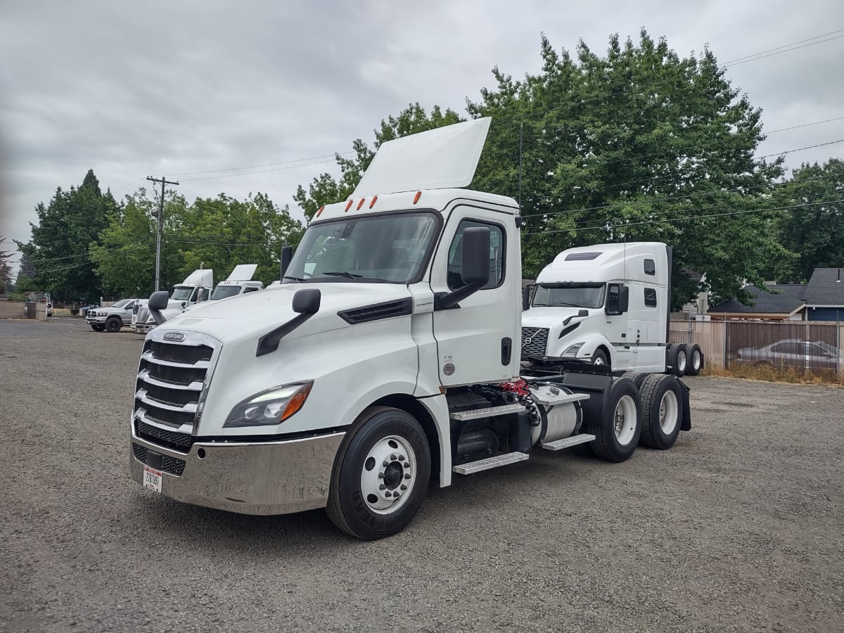 2019 Freightliner/Mercedes NEW CASCADIA PX12664 810046