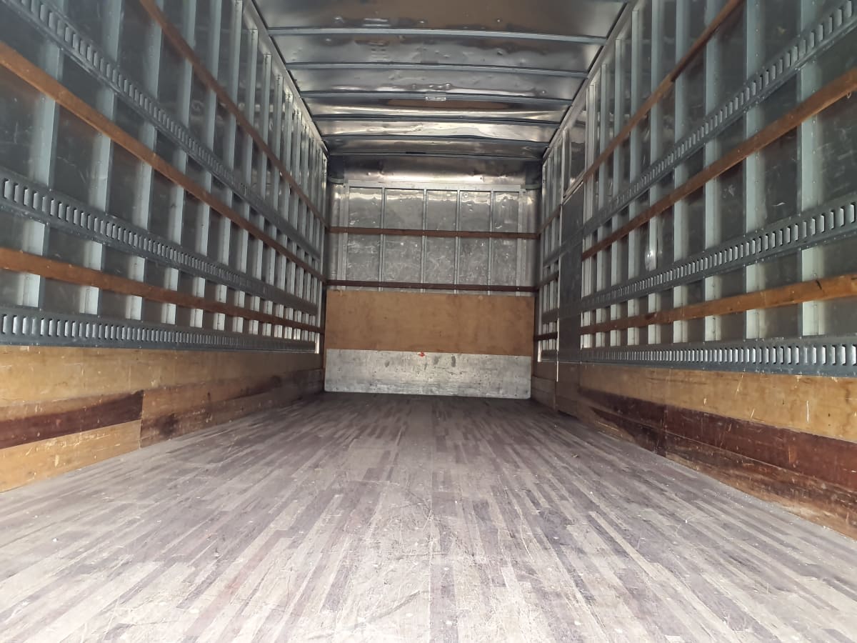 2019 Navistar International 4300 810055