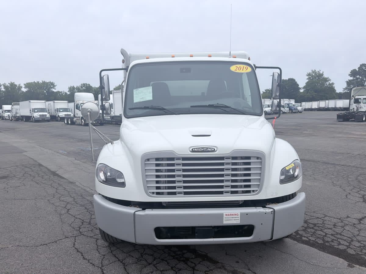 2019 Freightliner M2 106 in Syracuse, NY — photo 2
