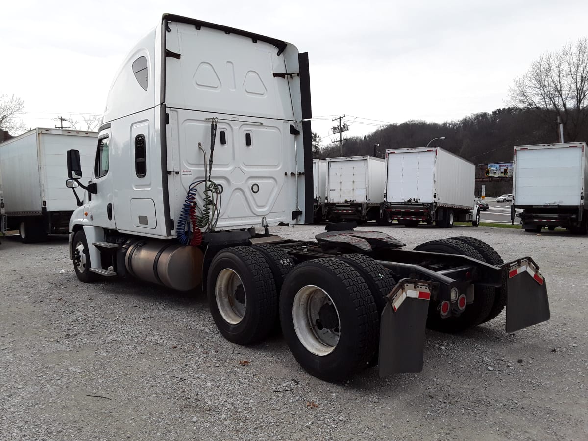 2019 Freightliner/Mercedes CASCADIA 125 810093