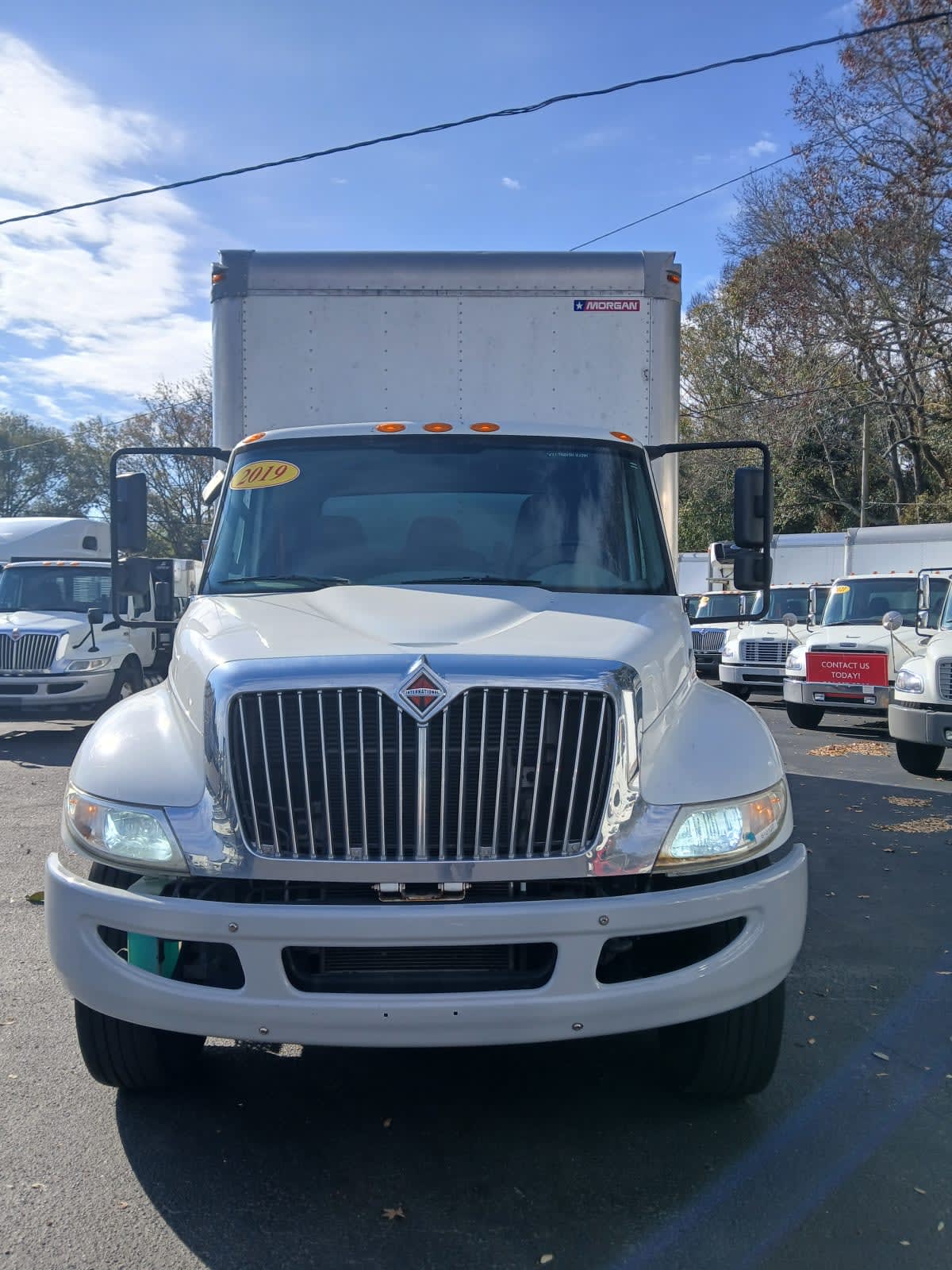 2019 Navistar International 4300 810107