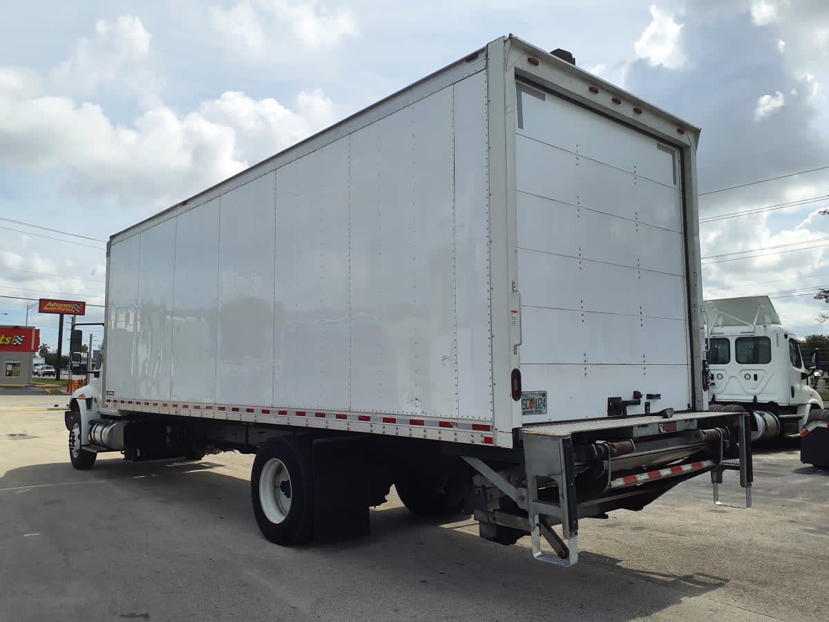 2019 International 4300 in Miami, FL — photo 6