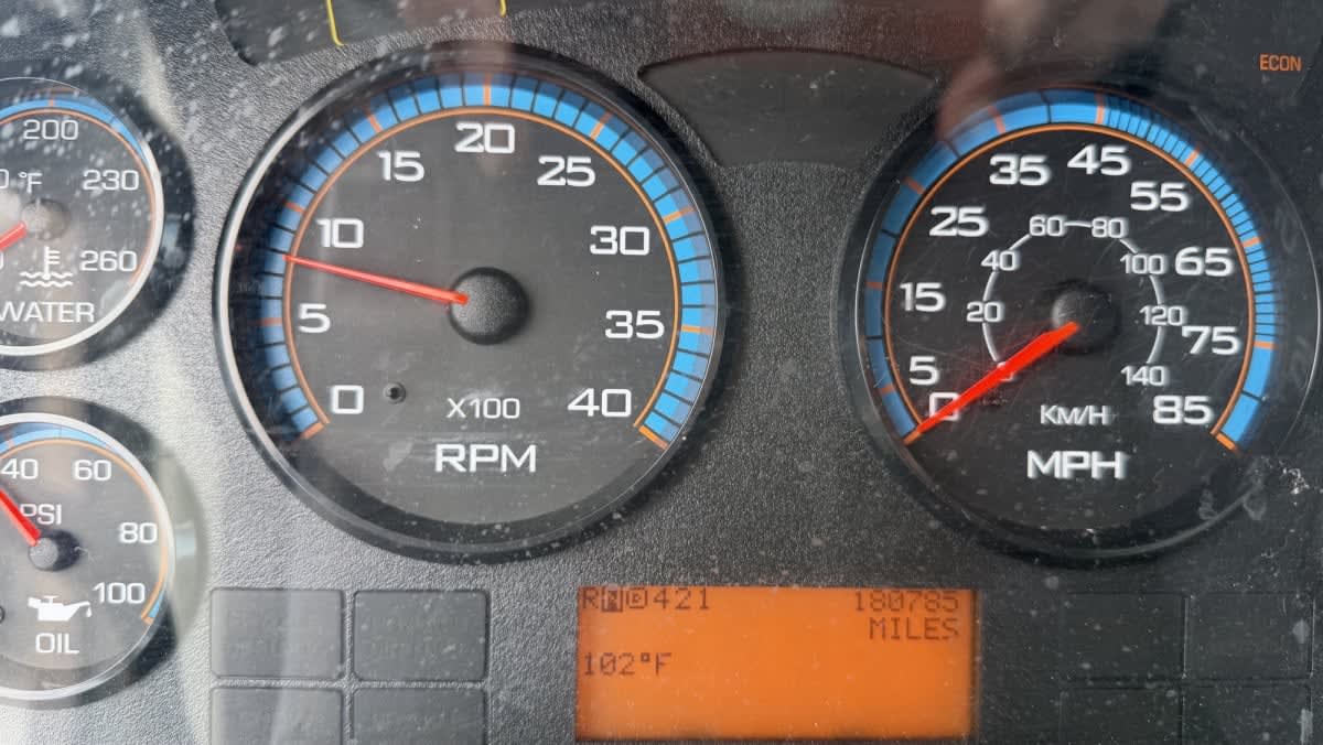 2019 Navistar International 4300 810148