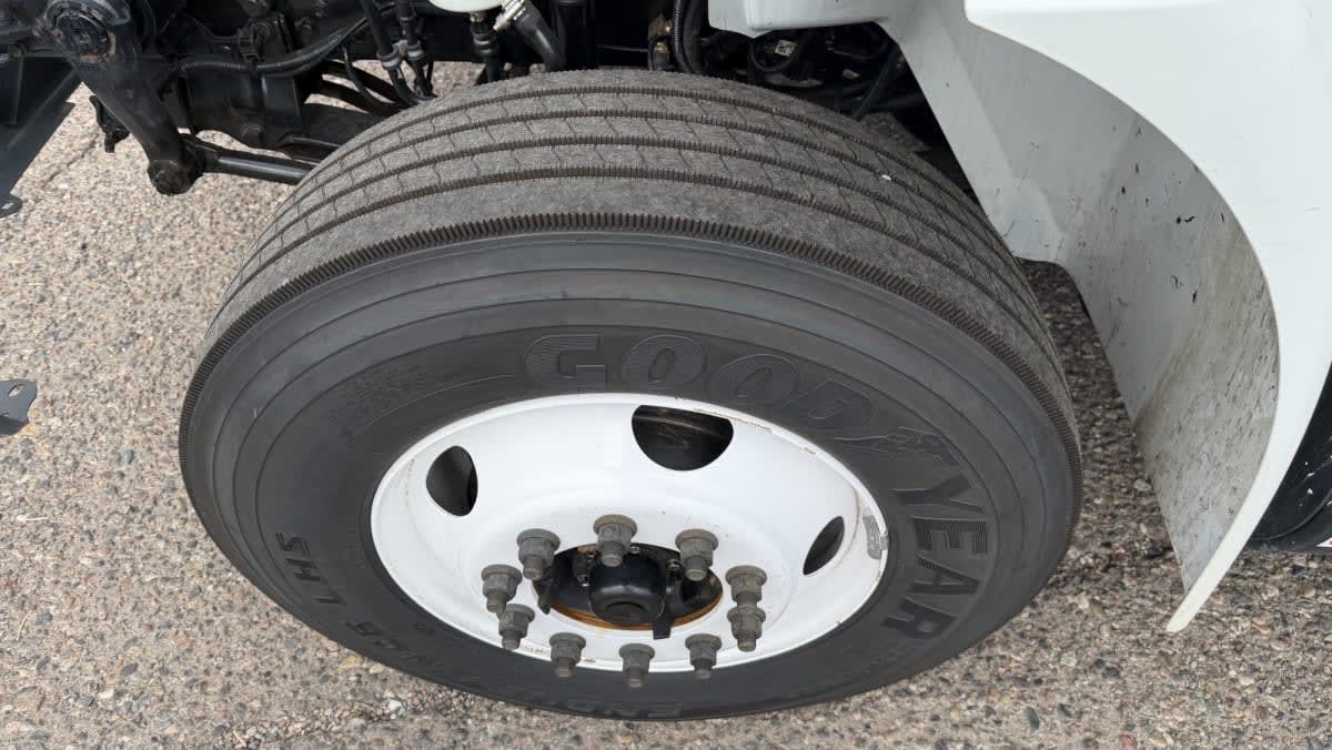 2019 Navistar International 4300 810148