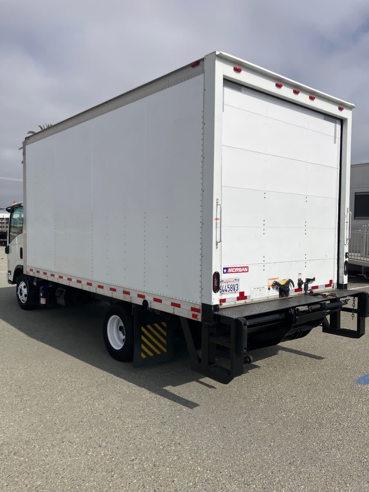 2018 Isuzu NPR HD 810236