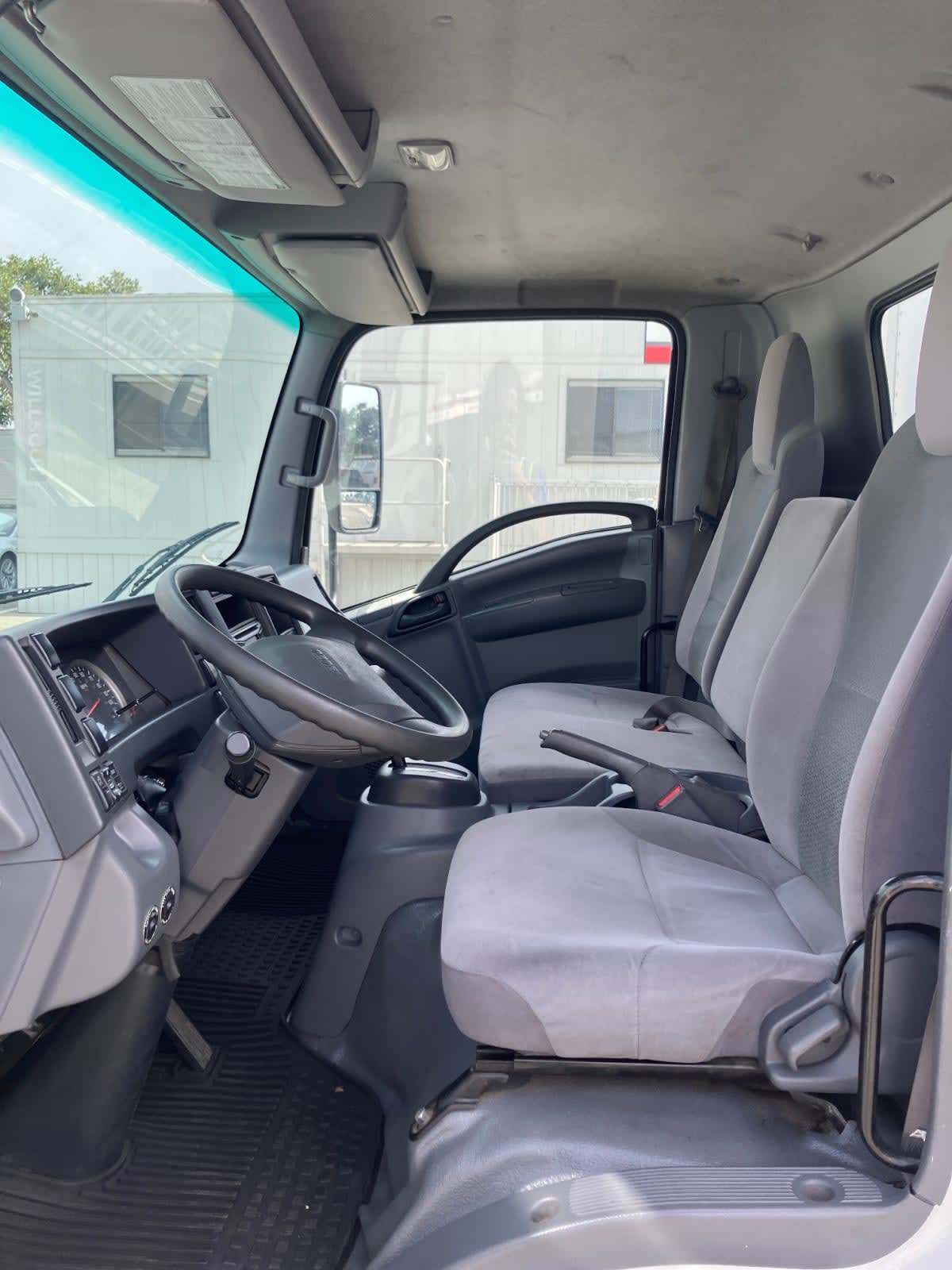 2018 Isuzu NPR HD 810236