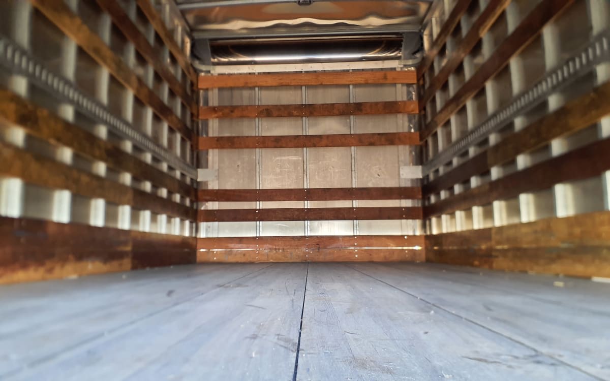 2018 Isuzu NPR HD 810239