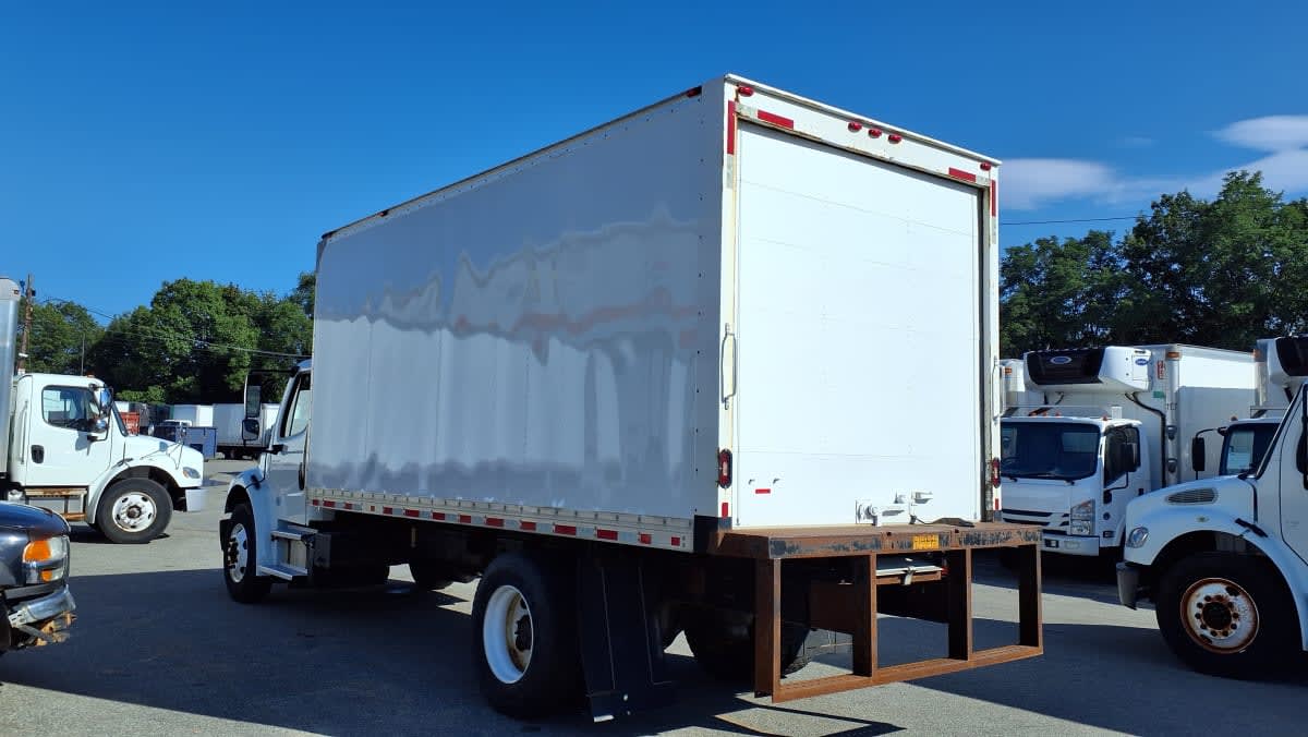 2019 Freightliner/Mercedes M2 106 810264