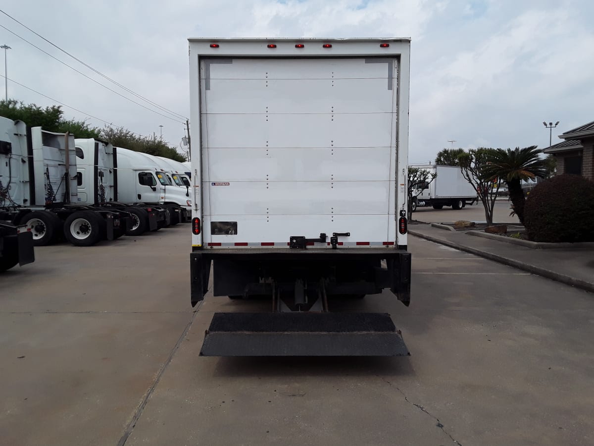 2018 Isuzu NPR HD 810266