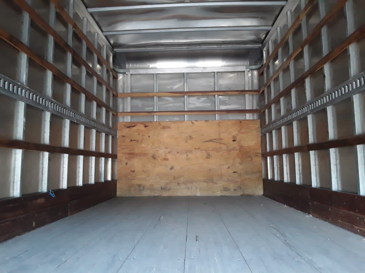 2018 Isuzu NPR HD 810267