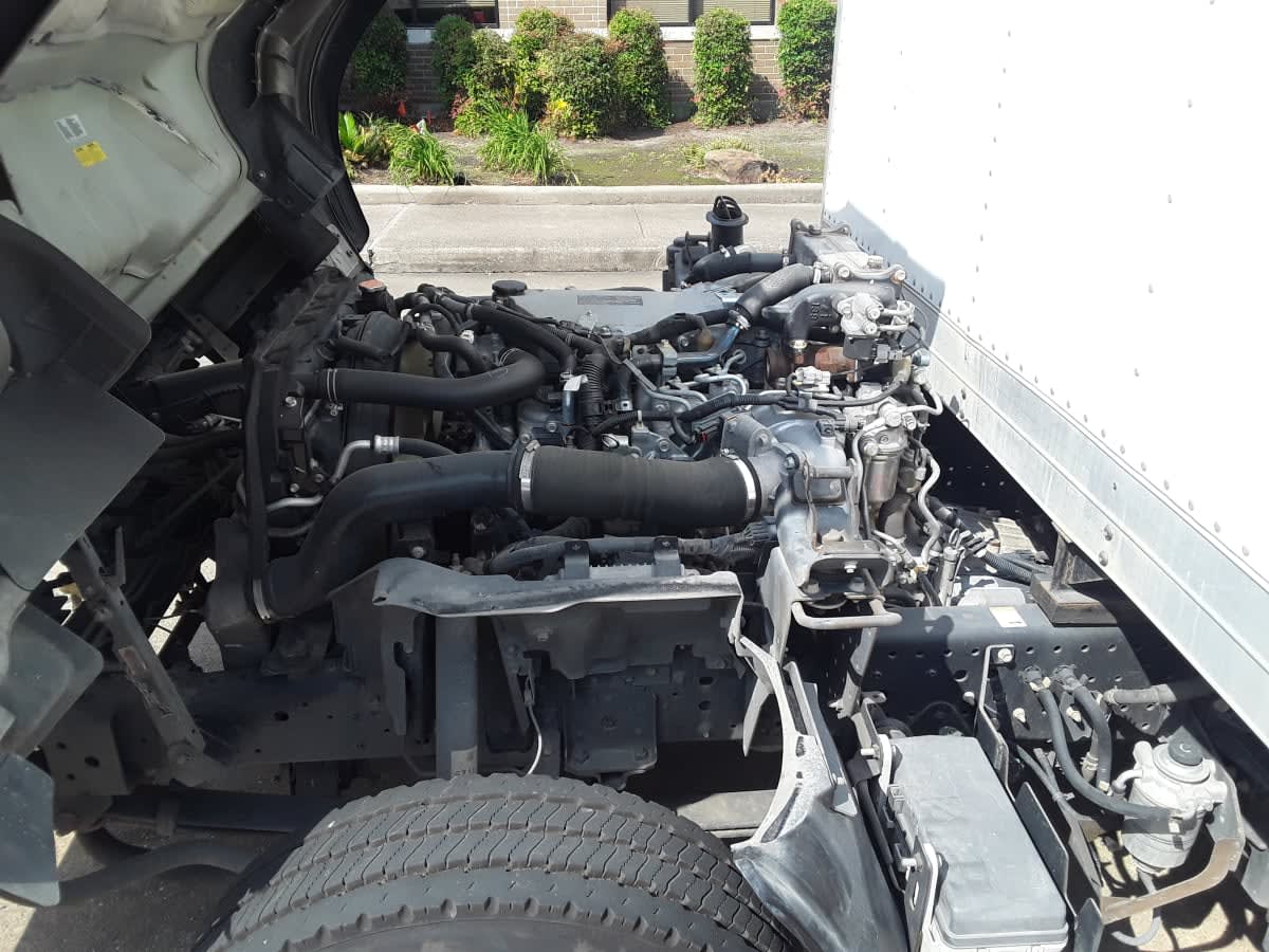 2018 Isuzu NPR HD 810267