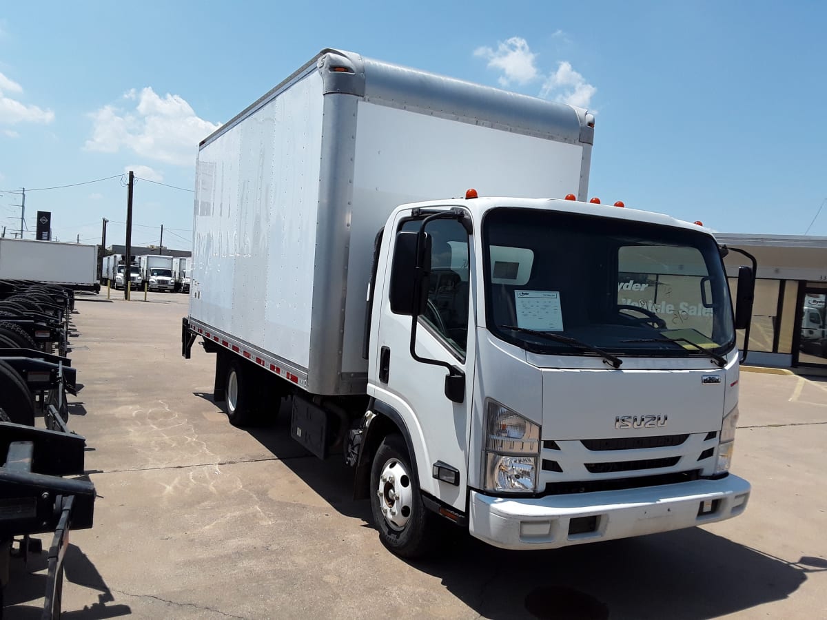 2018 Isuzu NPR HD 810274