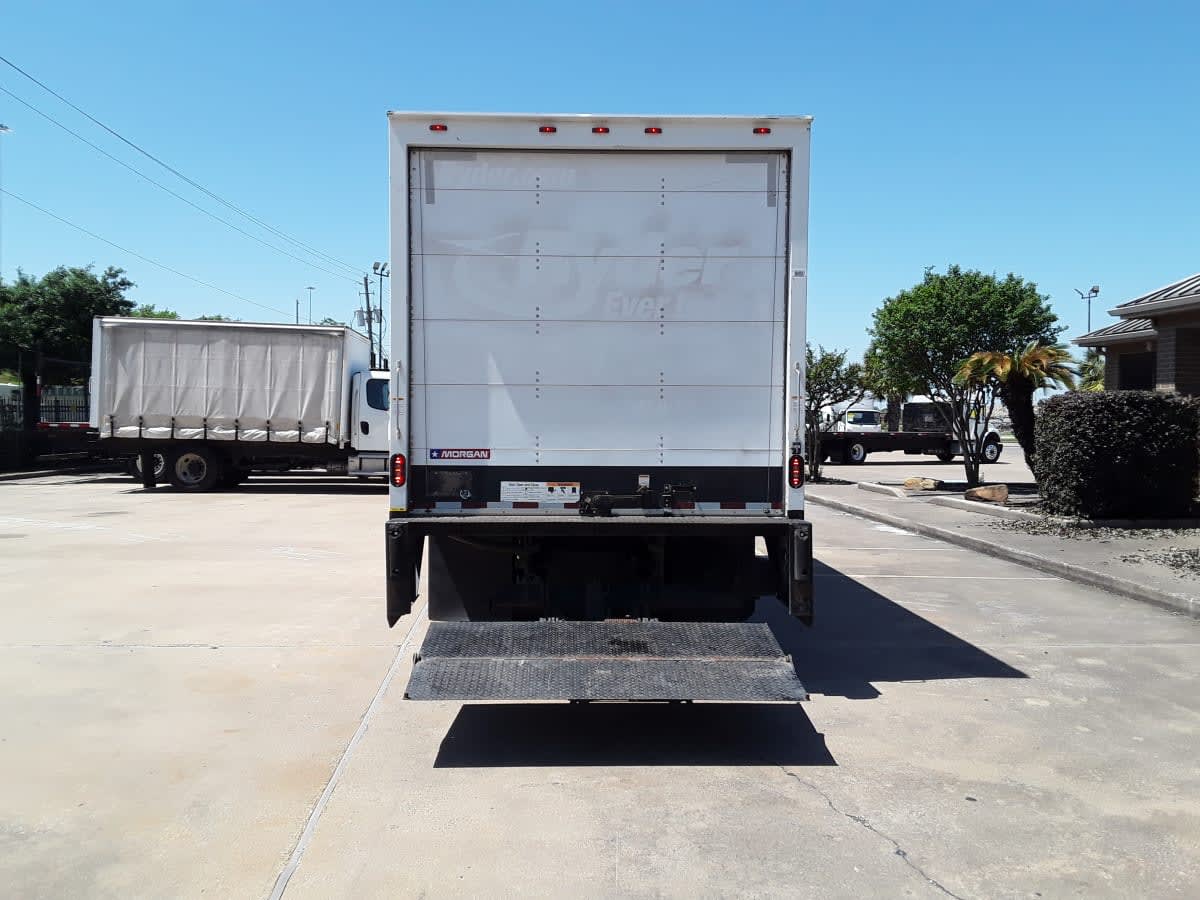 2018 Isuzu NPR HD 810275