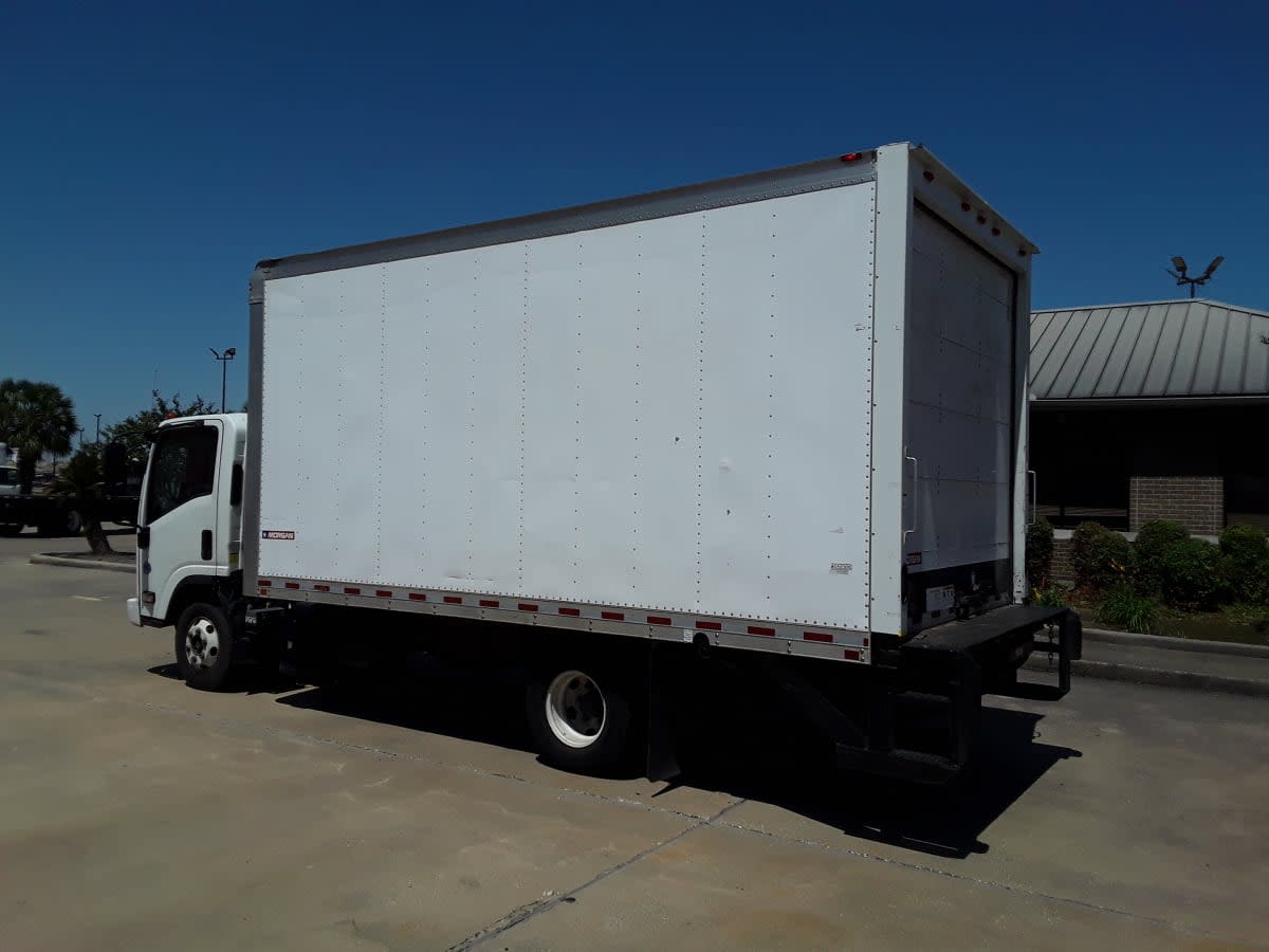 2018 Isuzu NPR HD 810275