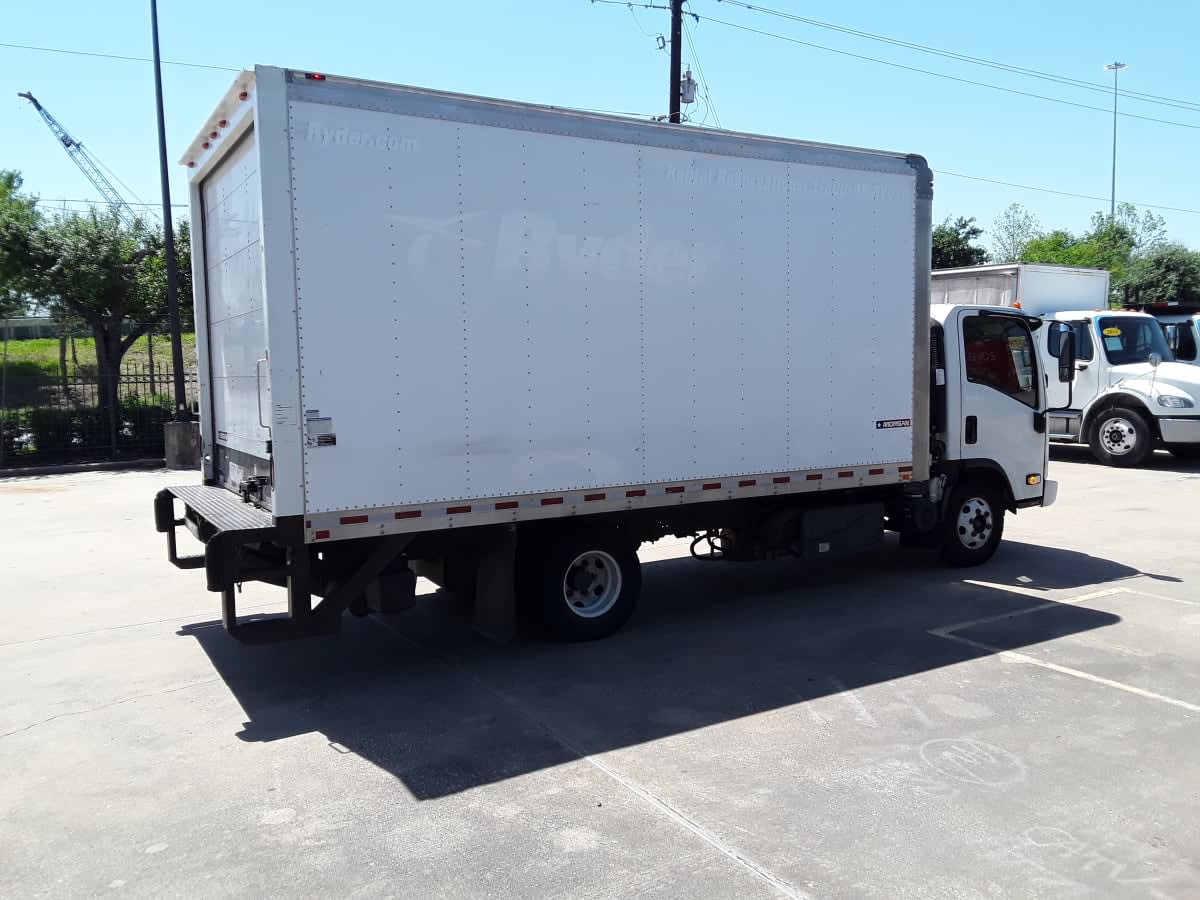 2018 Isuzu NPR HD 810275