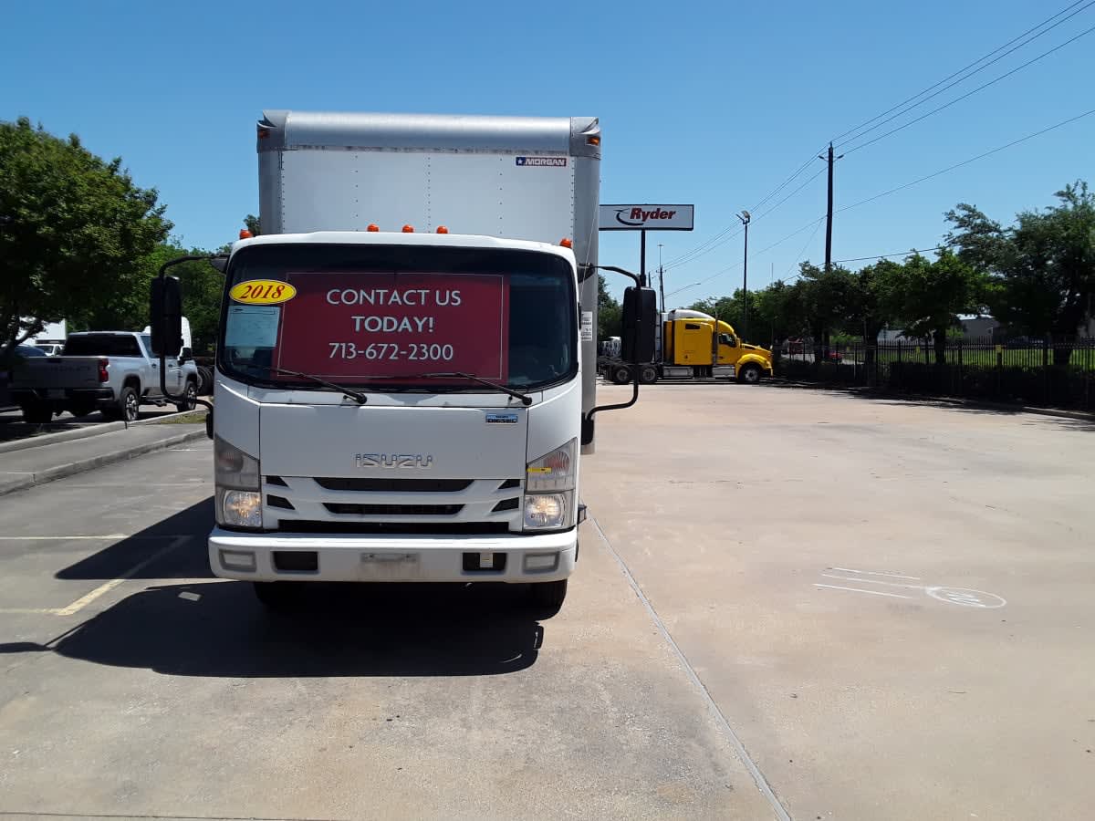 2018 Isuzu NPR HD 810275