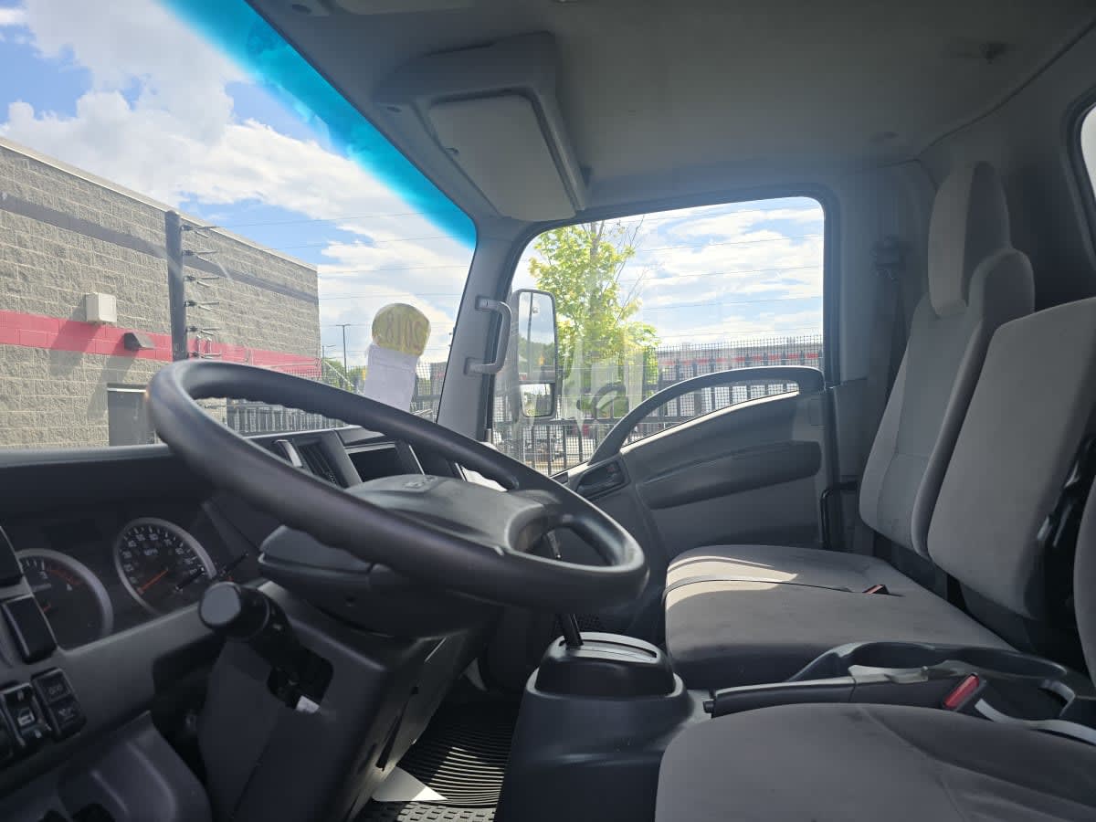2018 Isuzu NPR HD 810307