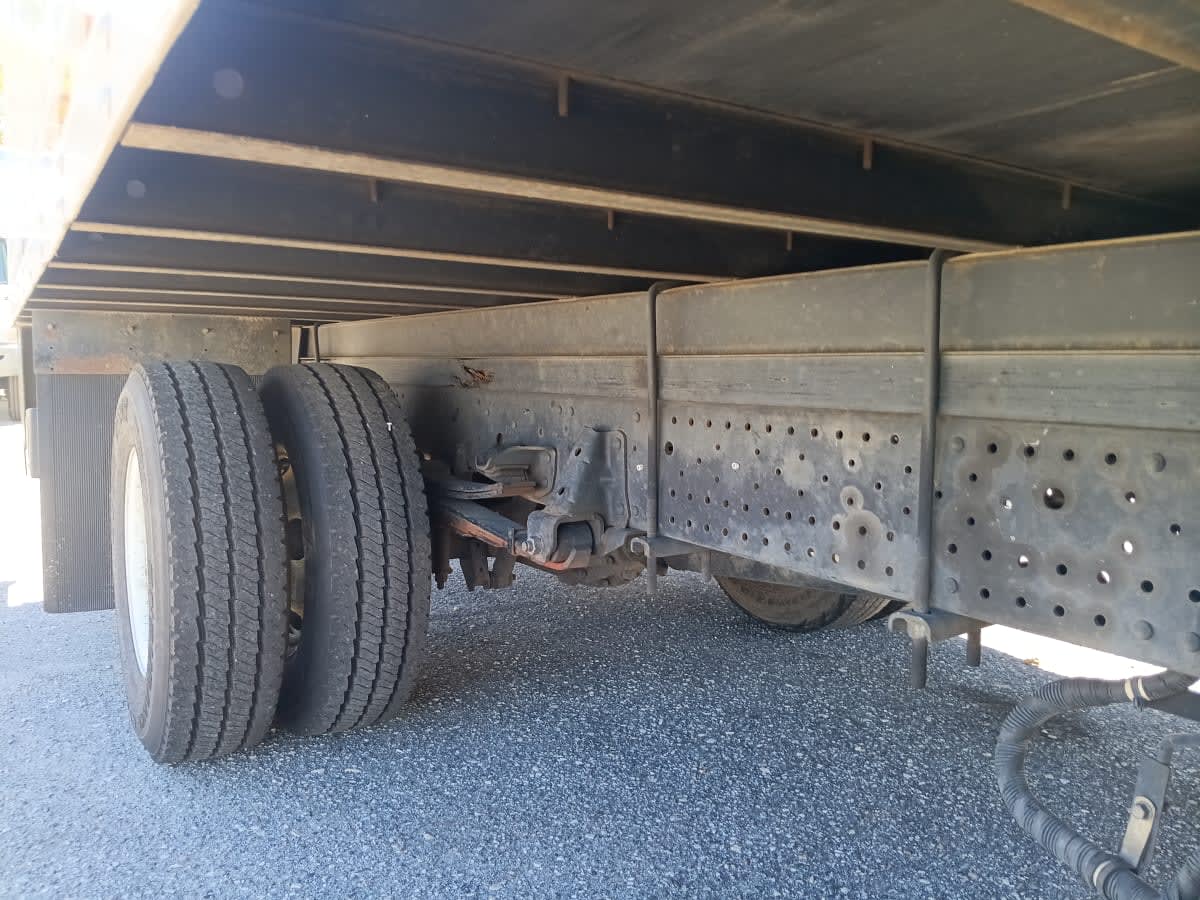 2018 Isuzu NPR HD 810320