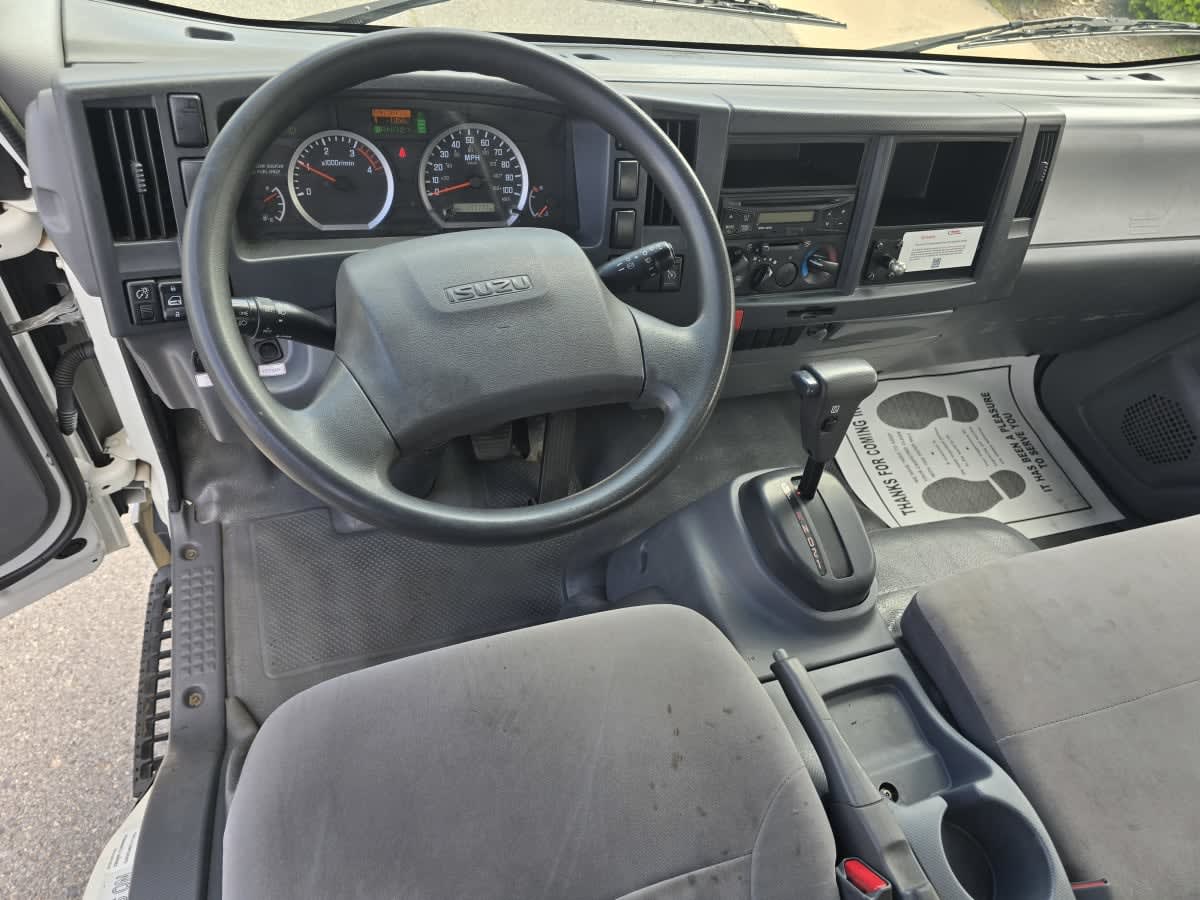 2018 Isuzu NPR HD 810338