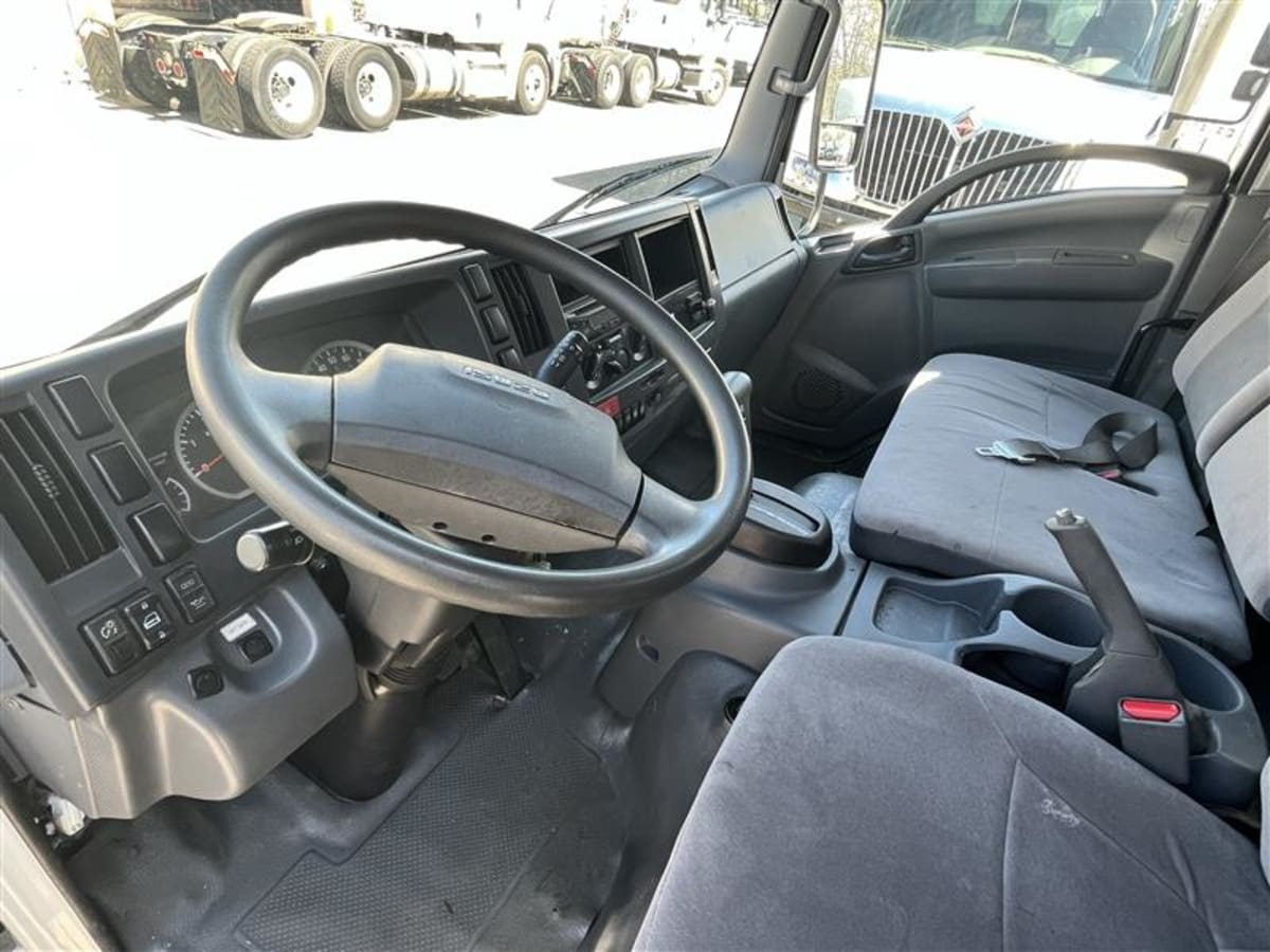 2018 Isuzu NPR HD 810341
