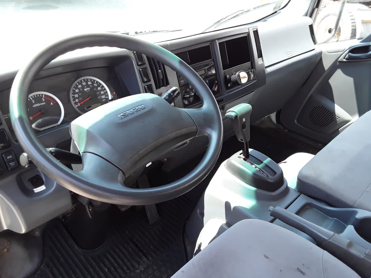 2018 Isuzu NPR HD 810342