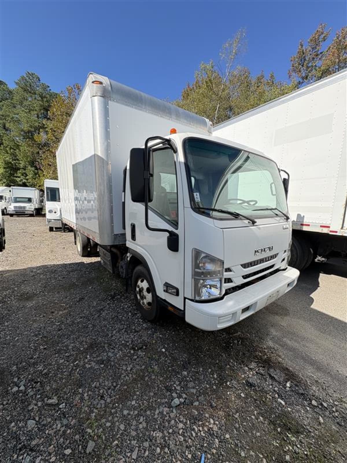 2018 Isuzu NPR HD 810343