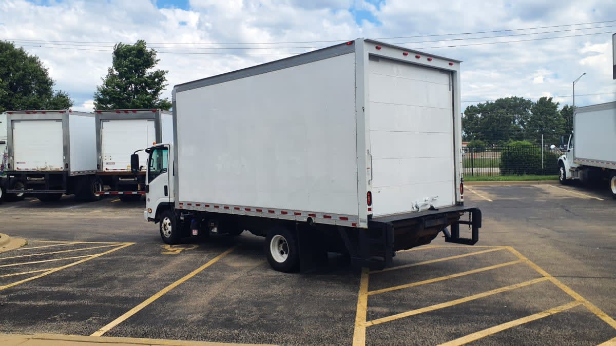 2018 Isuzu NPR HD 810346