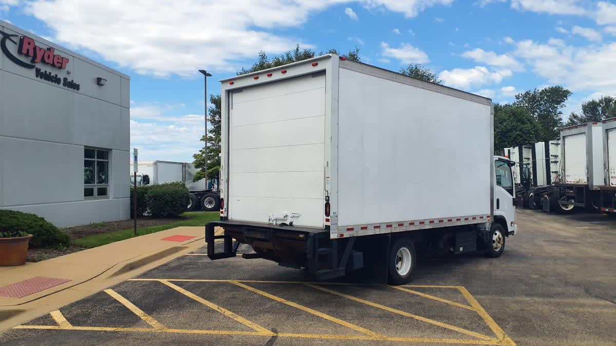 2018 Isuzu NPR HD 810346