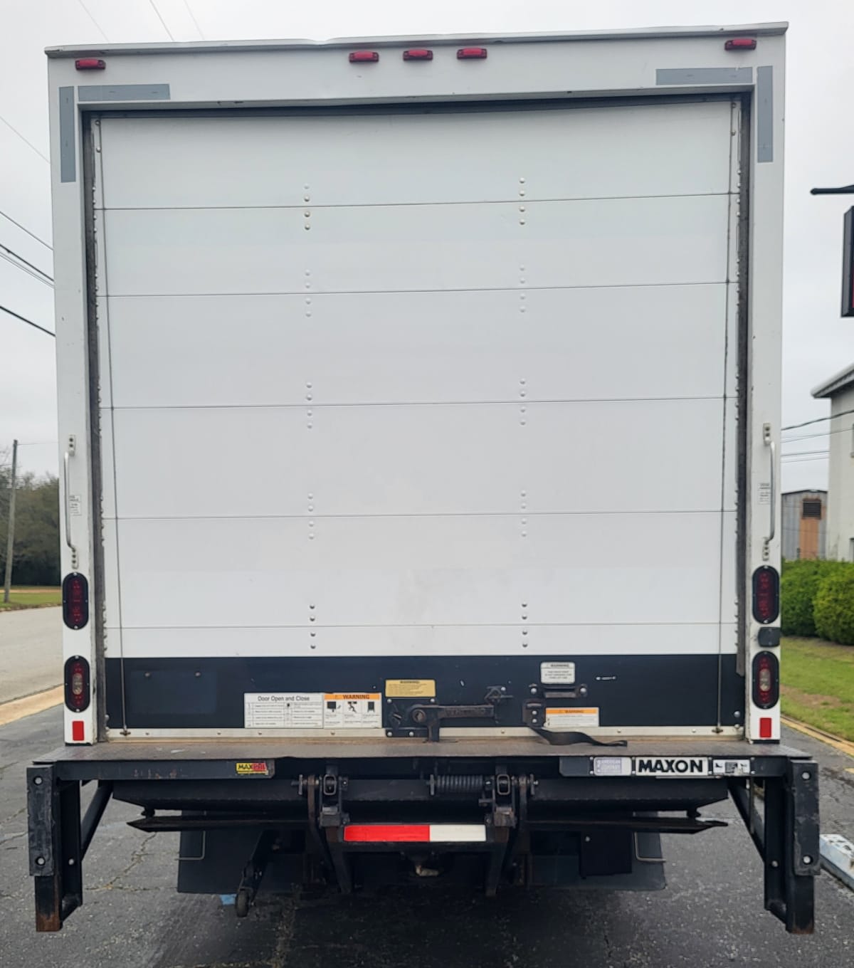 2018 Isuzu NPR HD 810348