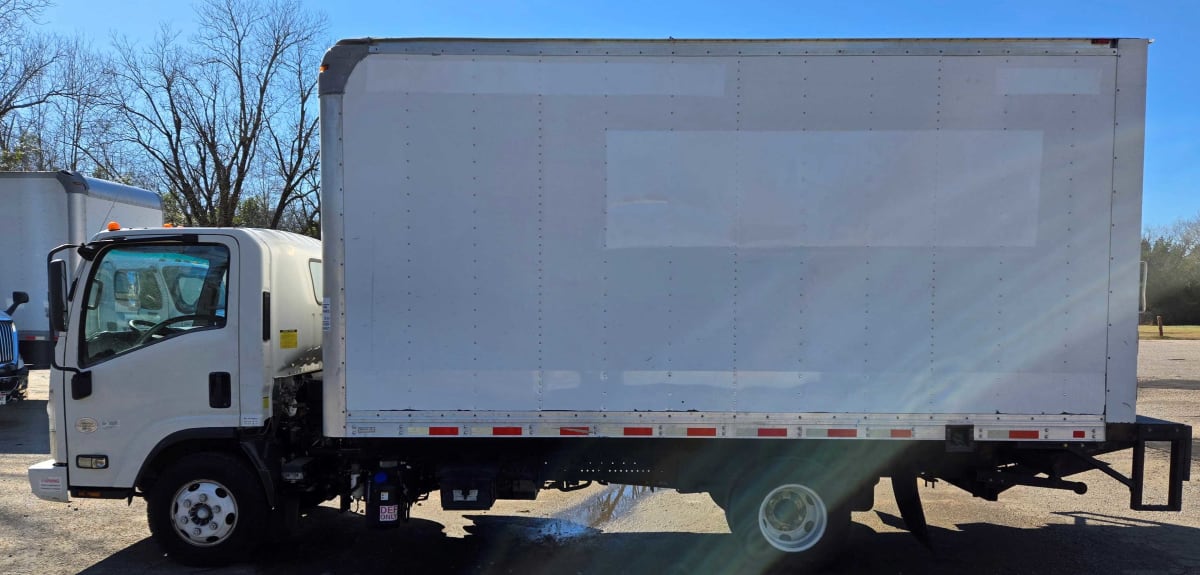 2018 Isuzu NPR HD 810354