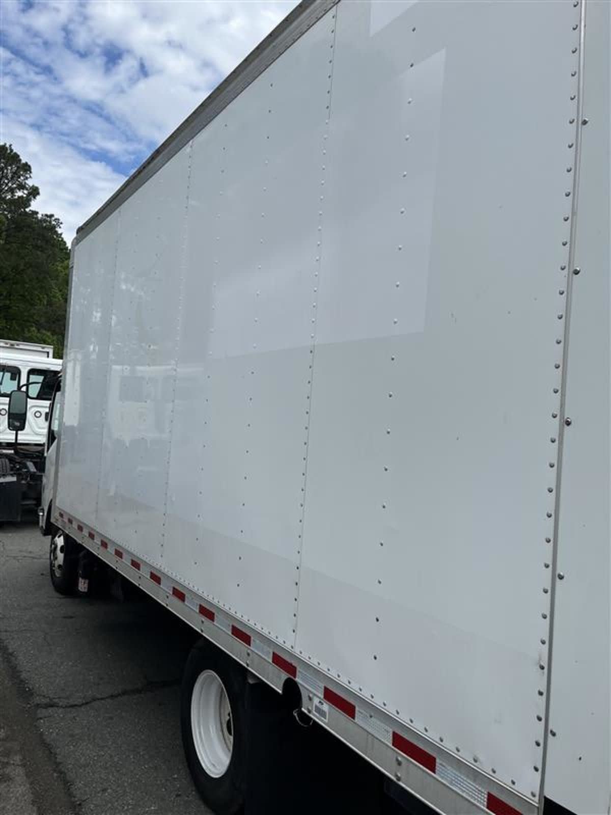 2018 Isuzu NPR HD 810394