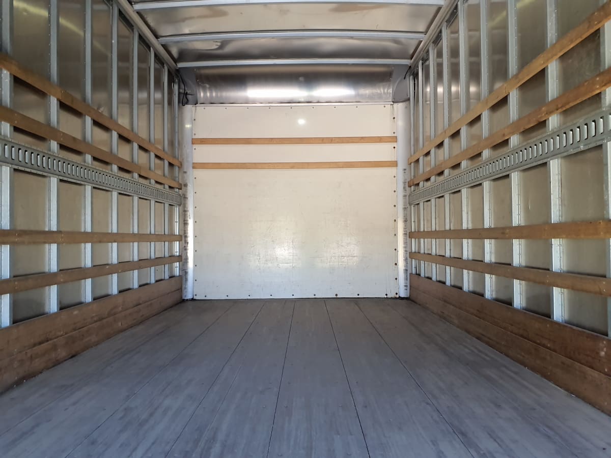 2019 Isuzu NPR HD 810403