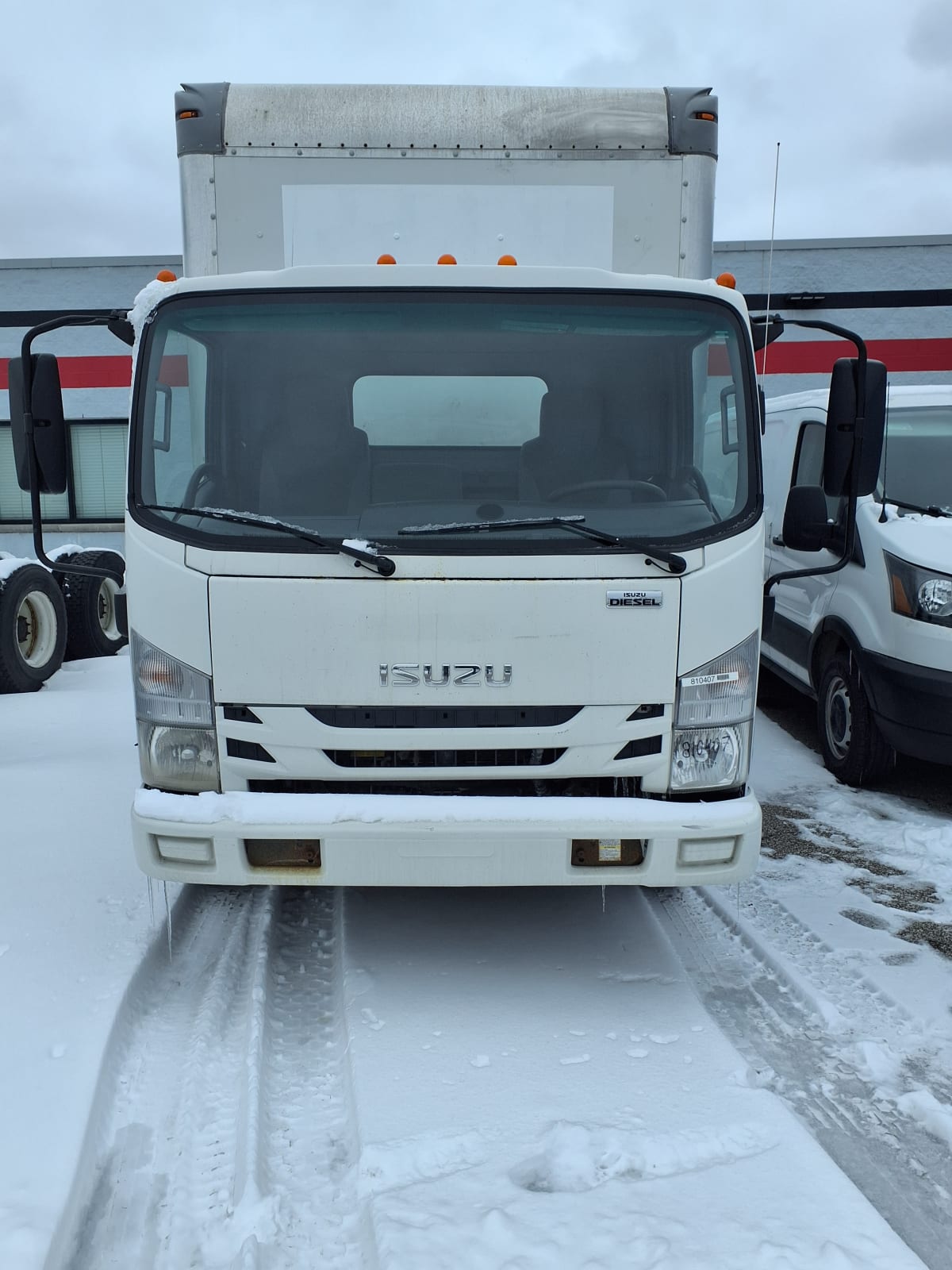 2018 Isuzu NPR HD 810407