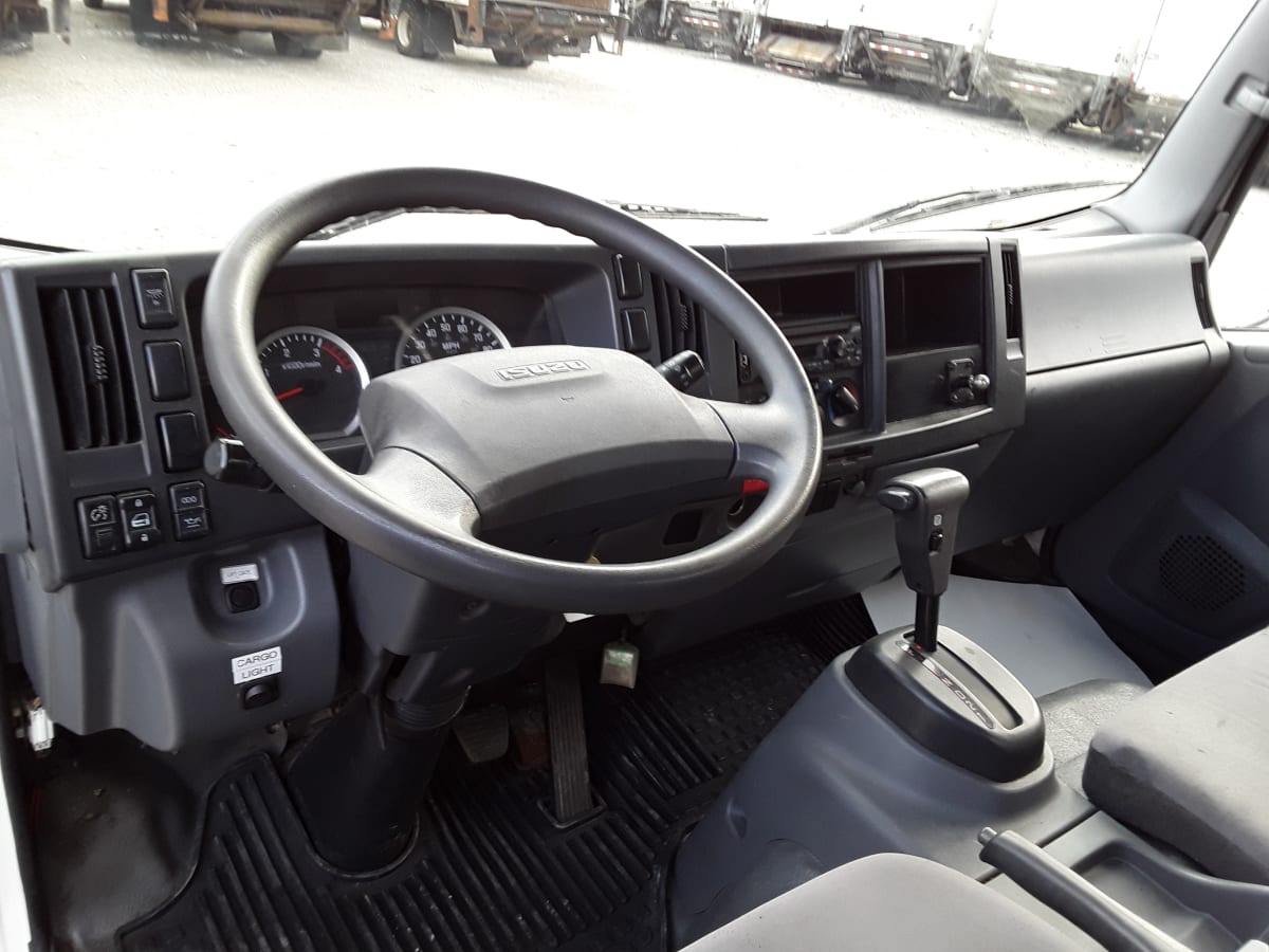 2019 Isuzu NPR HD 810410