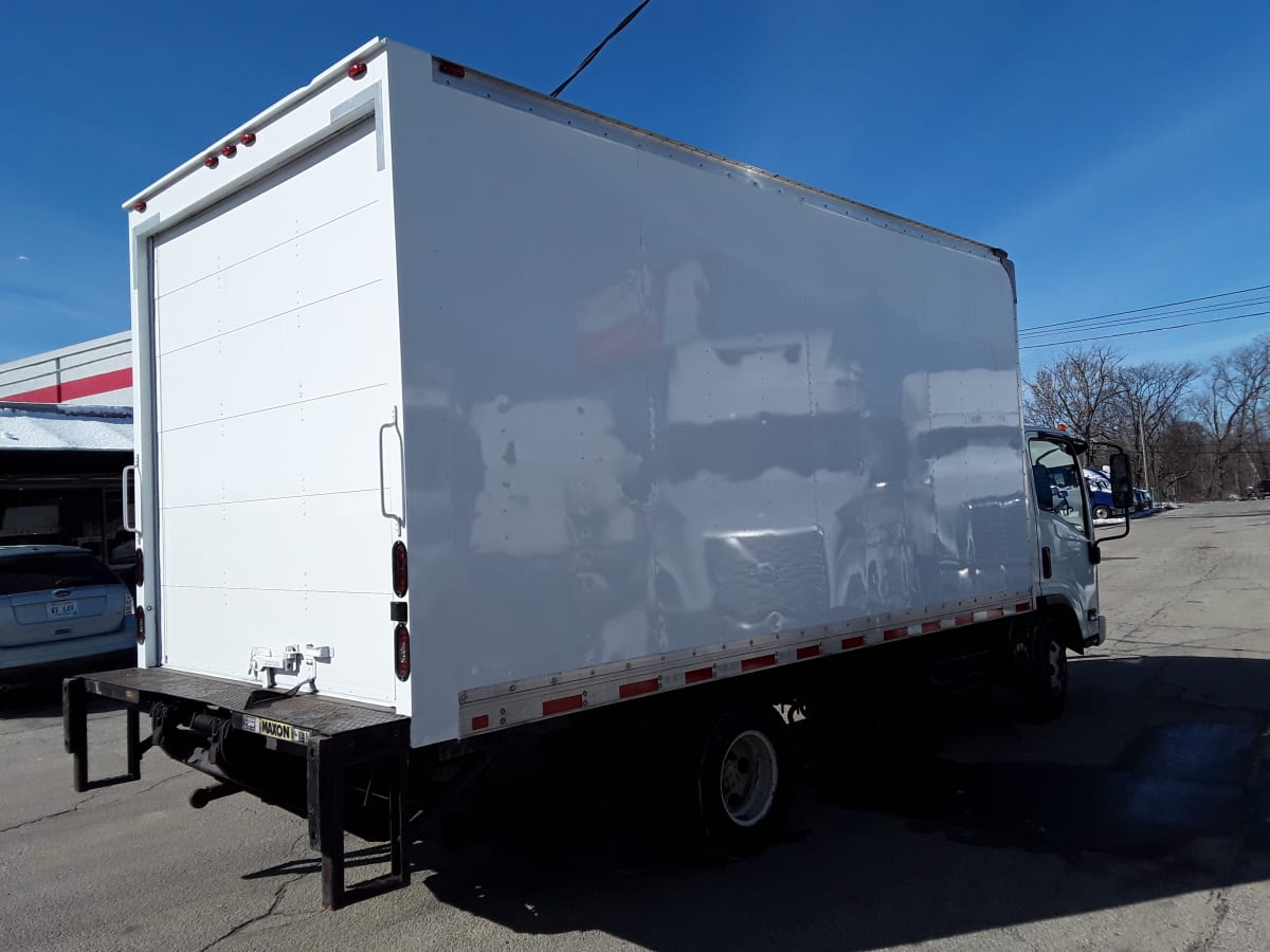 2018 Isuzu NPR HD 810447