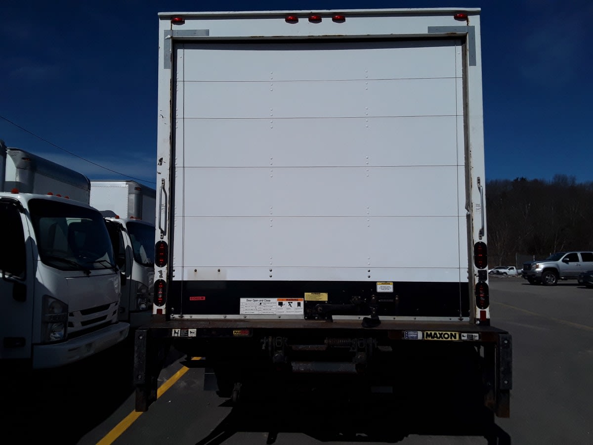 2018 Isuzu NPR HD 810455