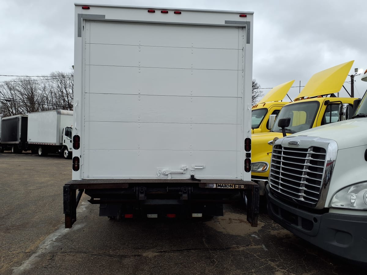2018 Isuzu NPR HD 810456