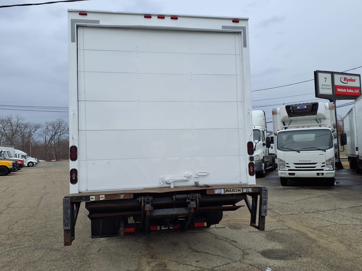 2018 Isuzu NPR HD 810464