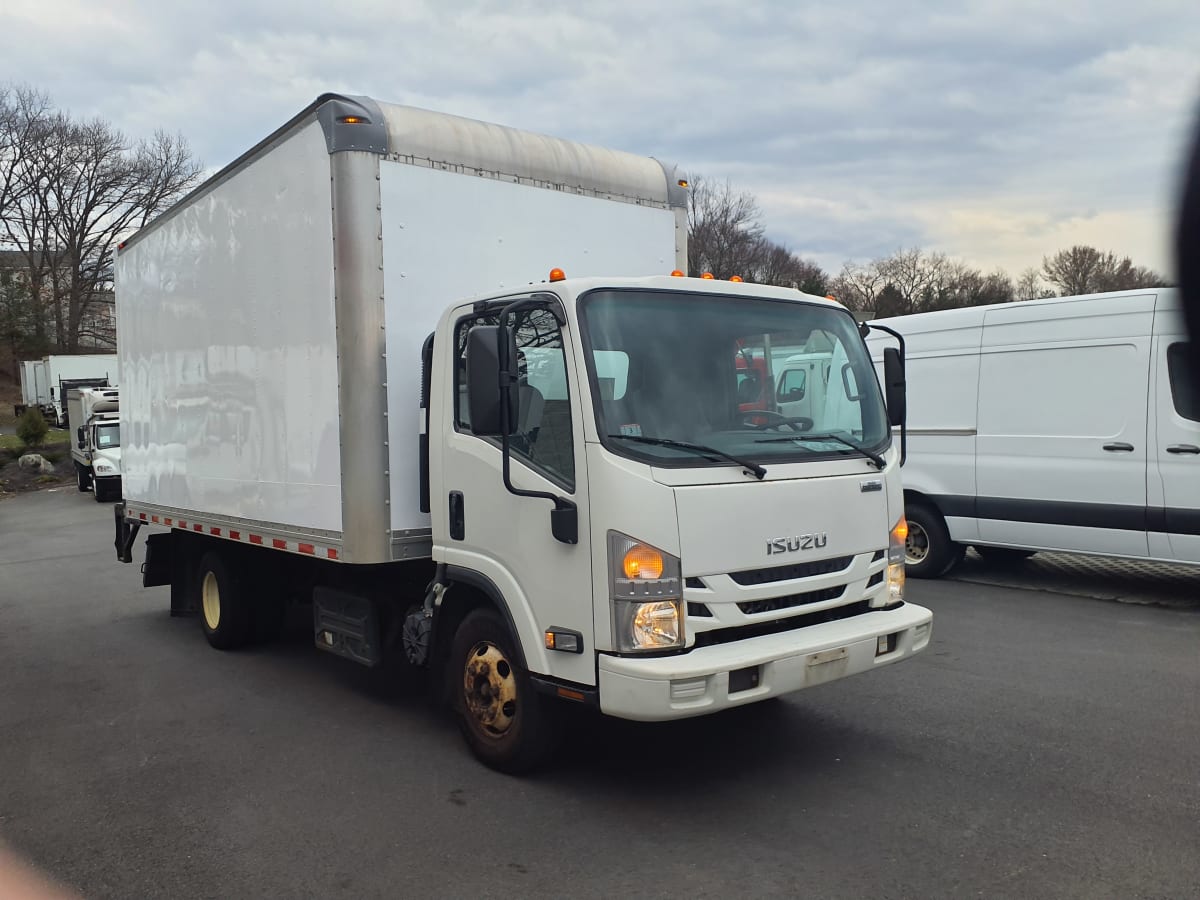 2018 Isuzu NPR HD 810465