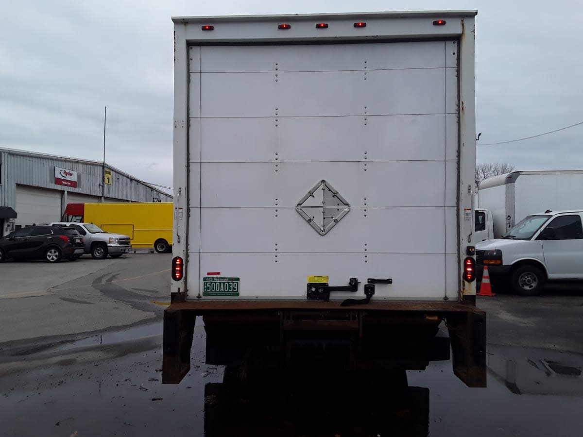 2019 Isuzu NPR HD 810473