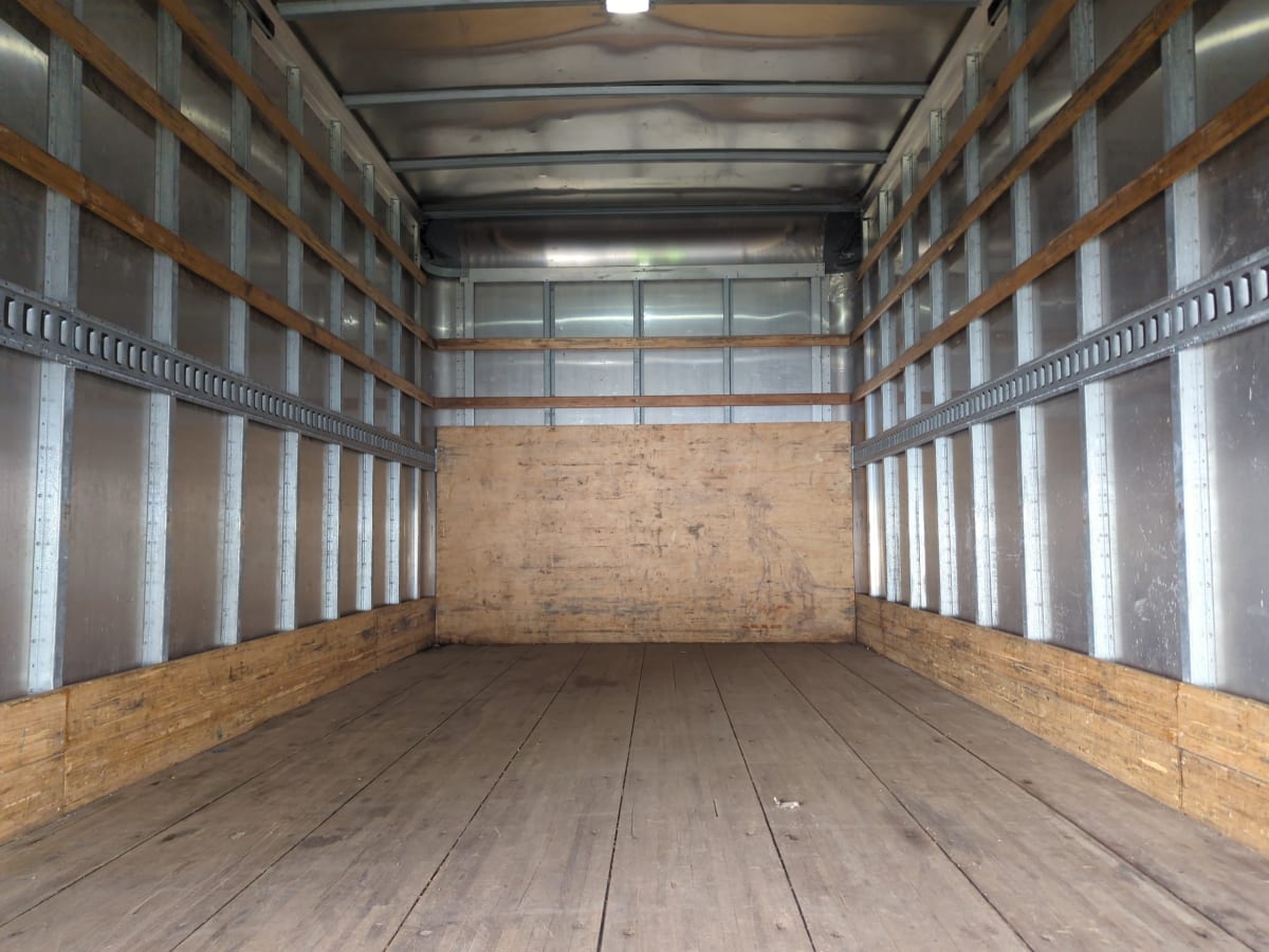 2019 Isuzu NPR HD 810481