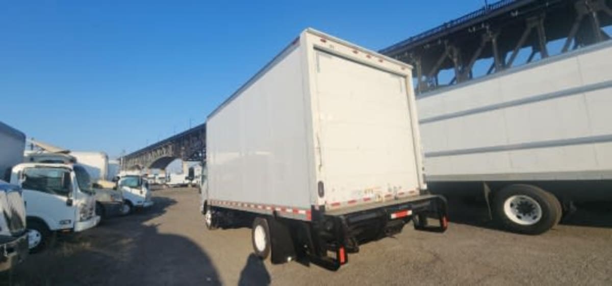 2018 Isuzu NPR HD 810491